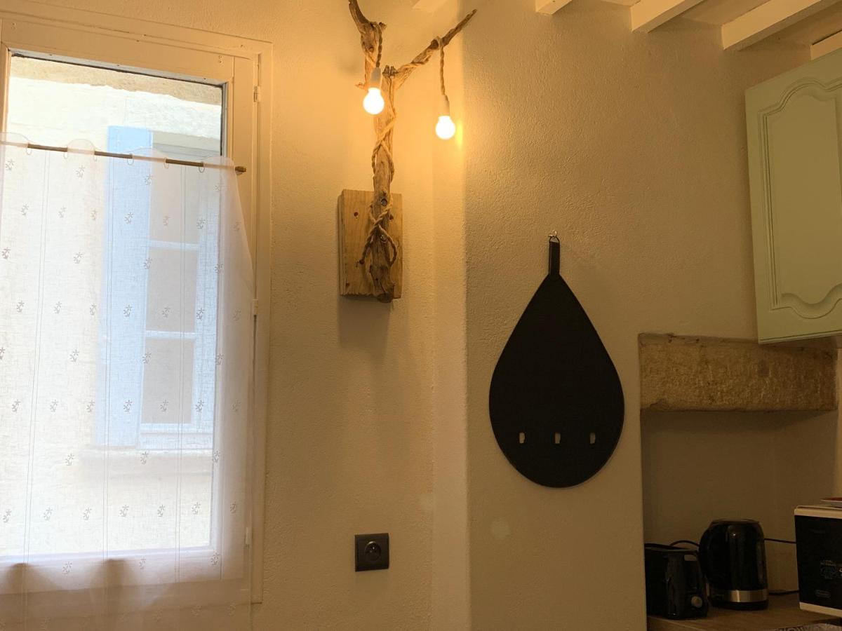 Appartement De Charme Dans Le Coeur Historique D'Uzès Dış mekan fotoğraf