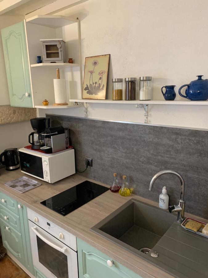 Appartement De Charme Dans Le Coeur Historique D'Uzès Dış mekan fotoğraf