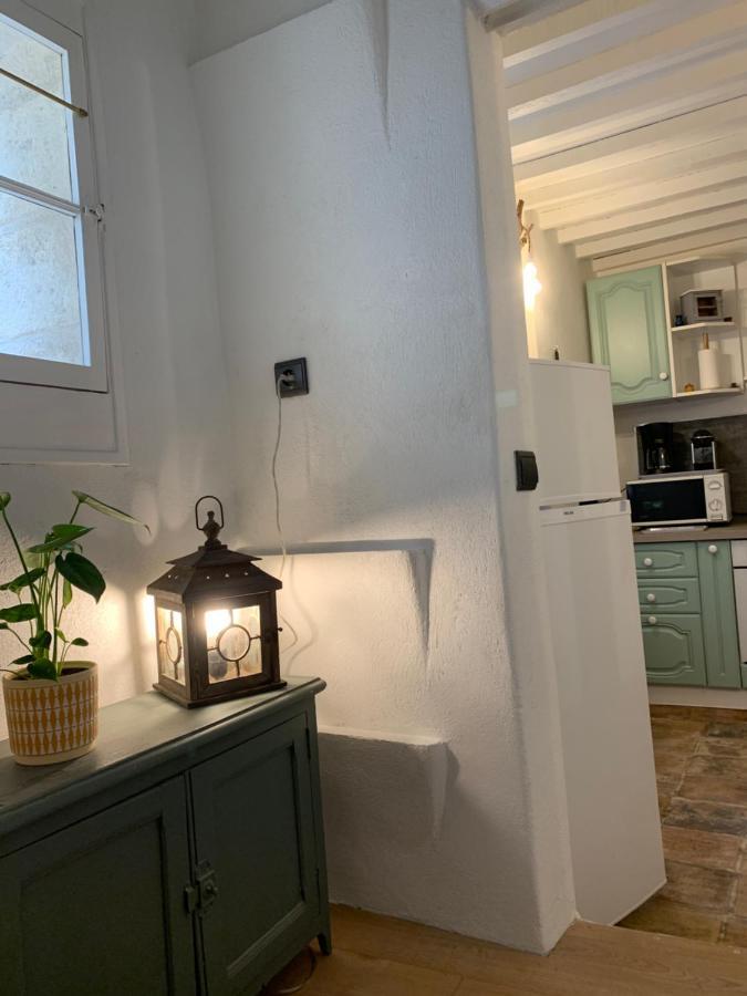Appartement De Charme Dans Le Coeur Historique D'Uzès Dış mekan fotoğraf