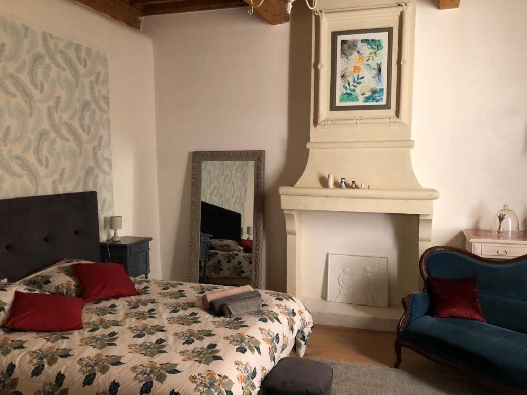 Appartement De Charme Dans Le Coeur Historique D'Uzès Dış mekan fotoğraf